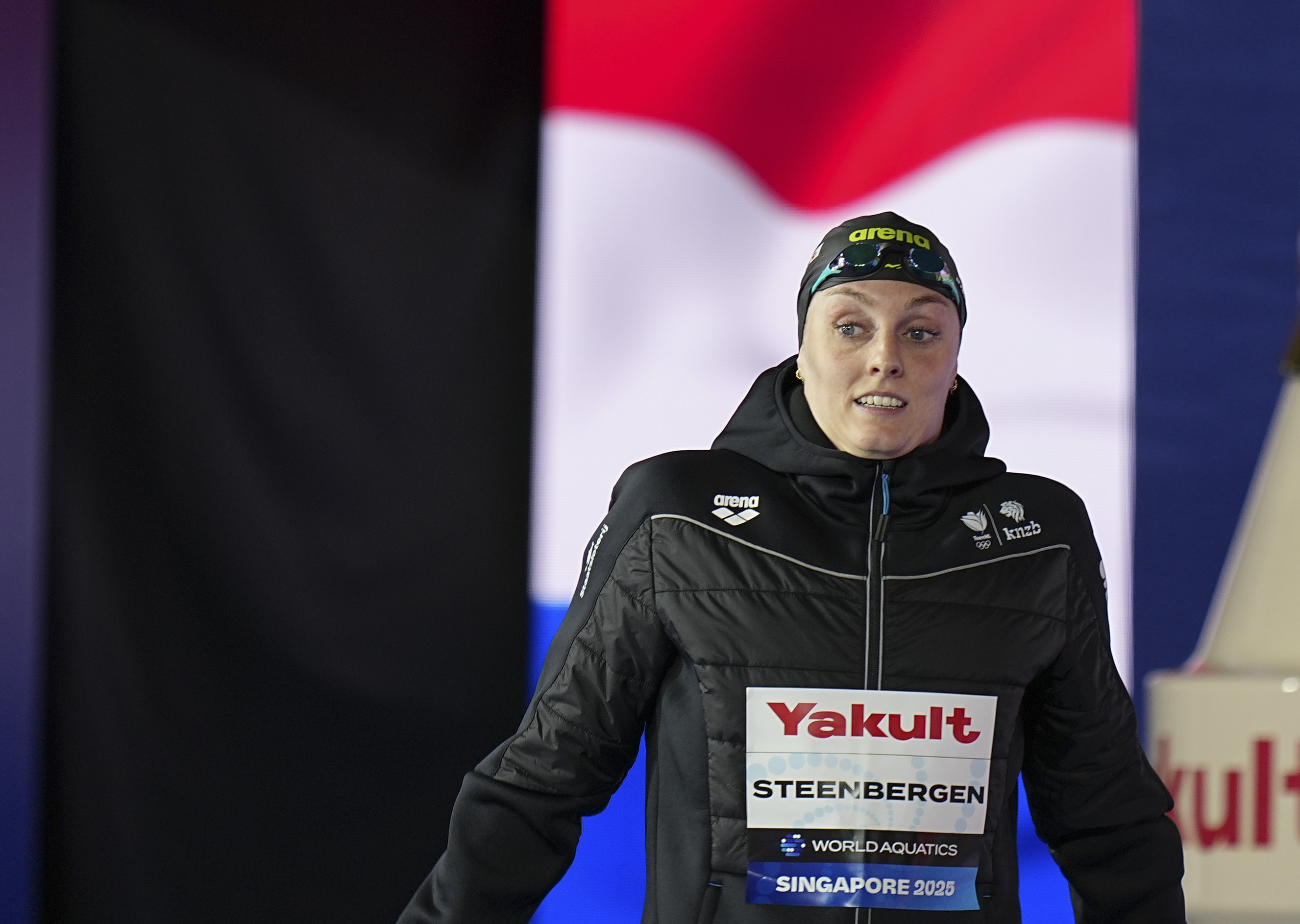 意大利游泳选手勇夺金牌,引领全场 意大利游泳选手勇夺金牌,引领全场