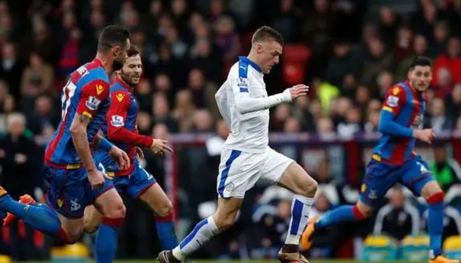 开云体育下载-水晶宫客场不敌诺里奇城，遭遇失利