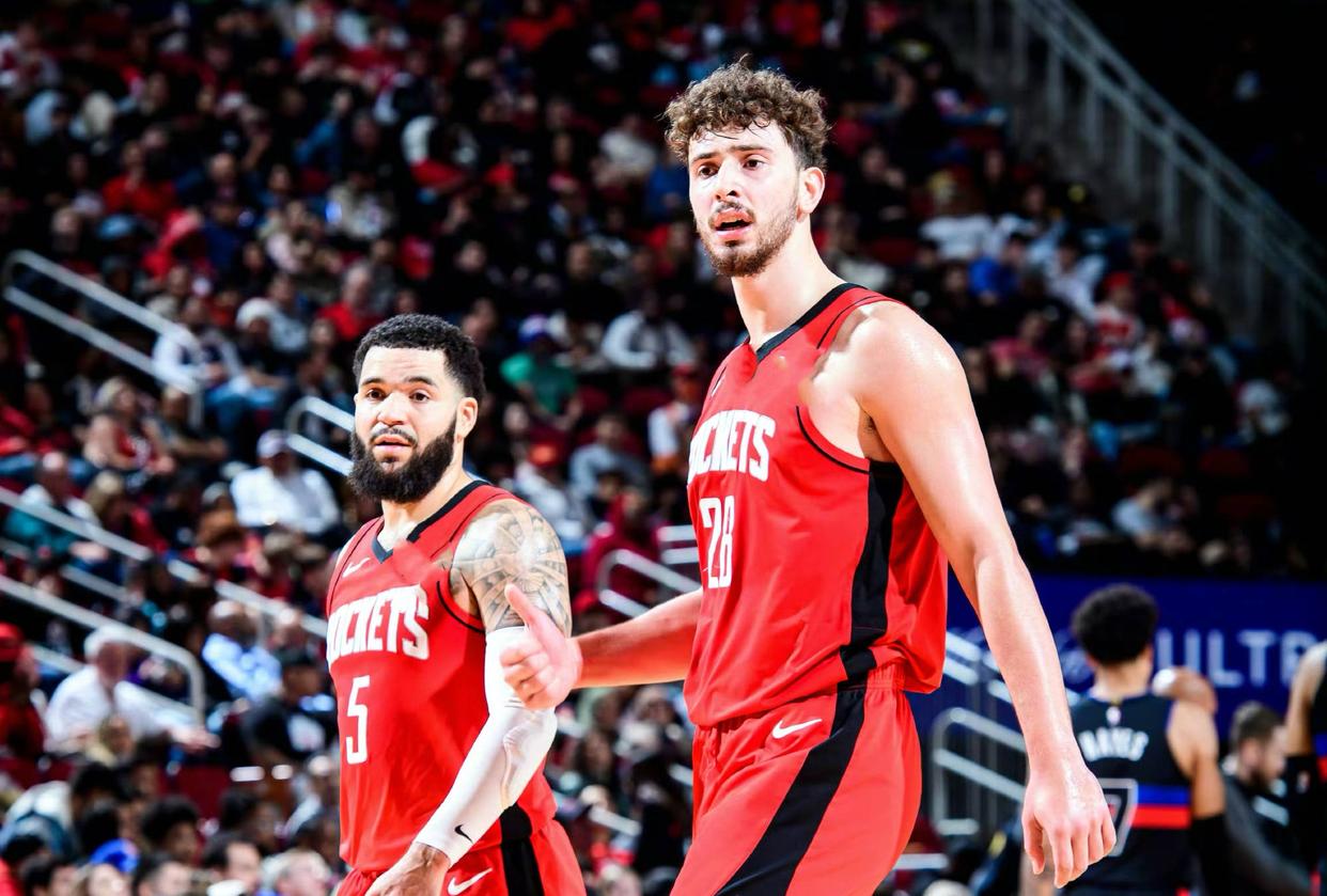 太阳轻取掘金，范弗利特状态火热的简单介绍