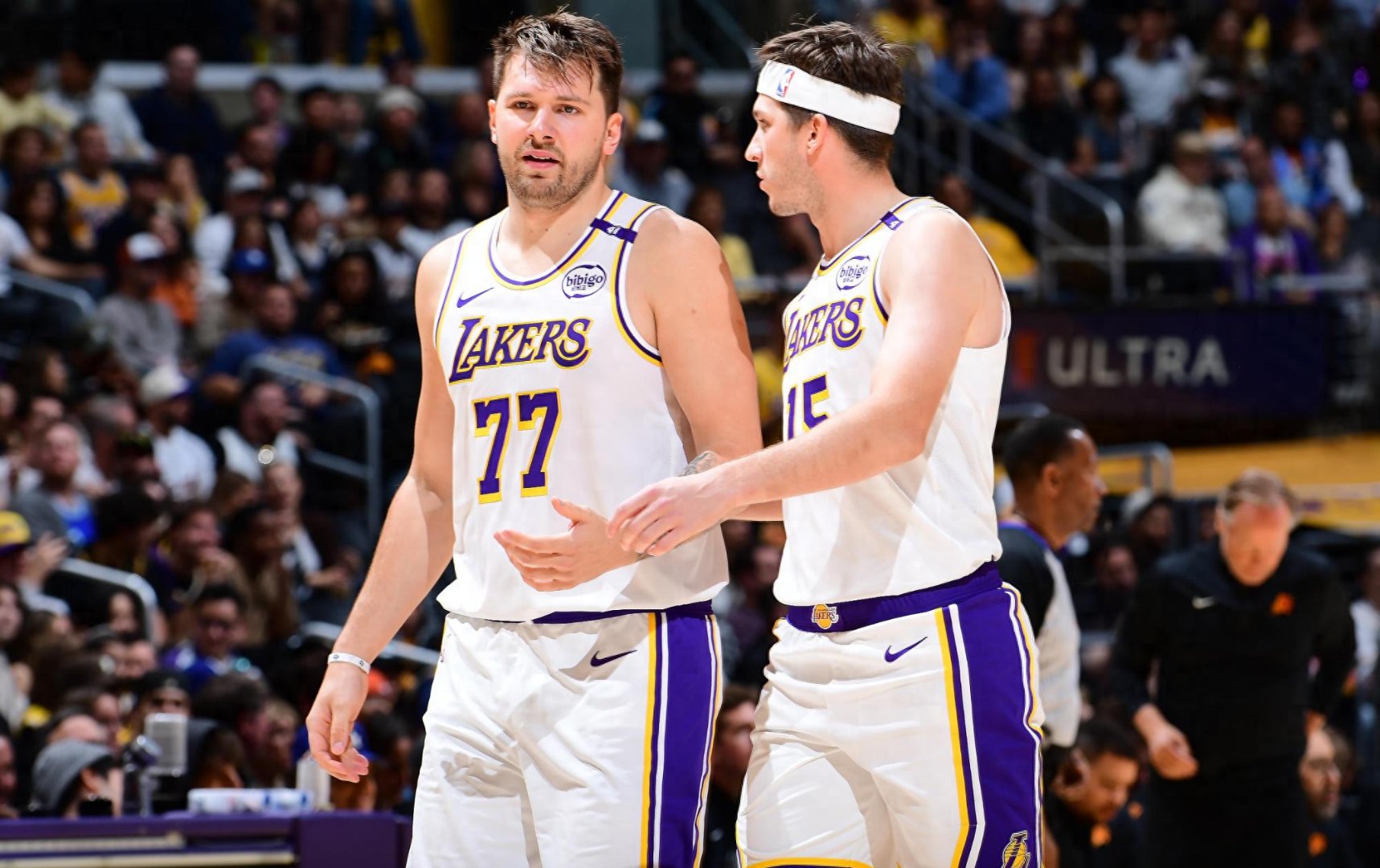 包含快船绝杀雄鹿,东契奇关键制胜的词条 包含快船绝杀雄鹿,东契奇关键制胜的词条