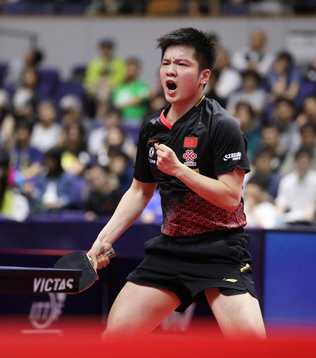 瑞典队横扫波兰队，马龙刷新纪录