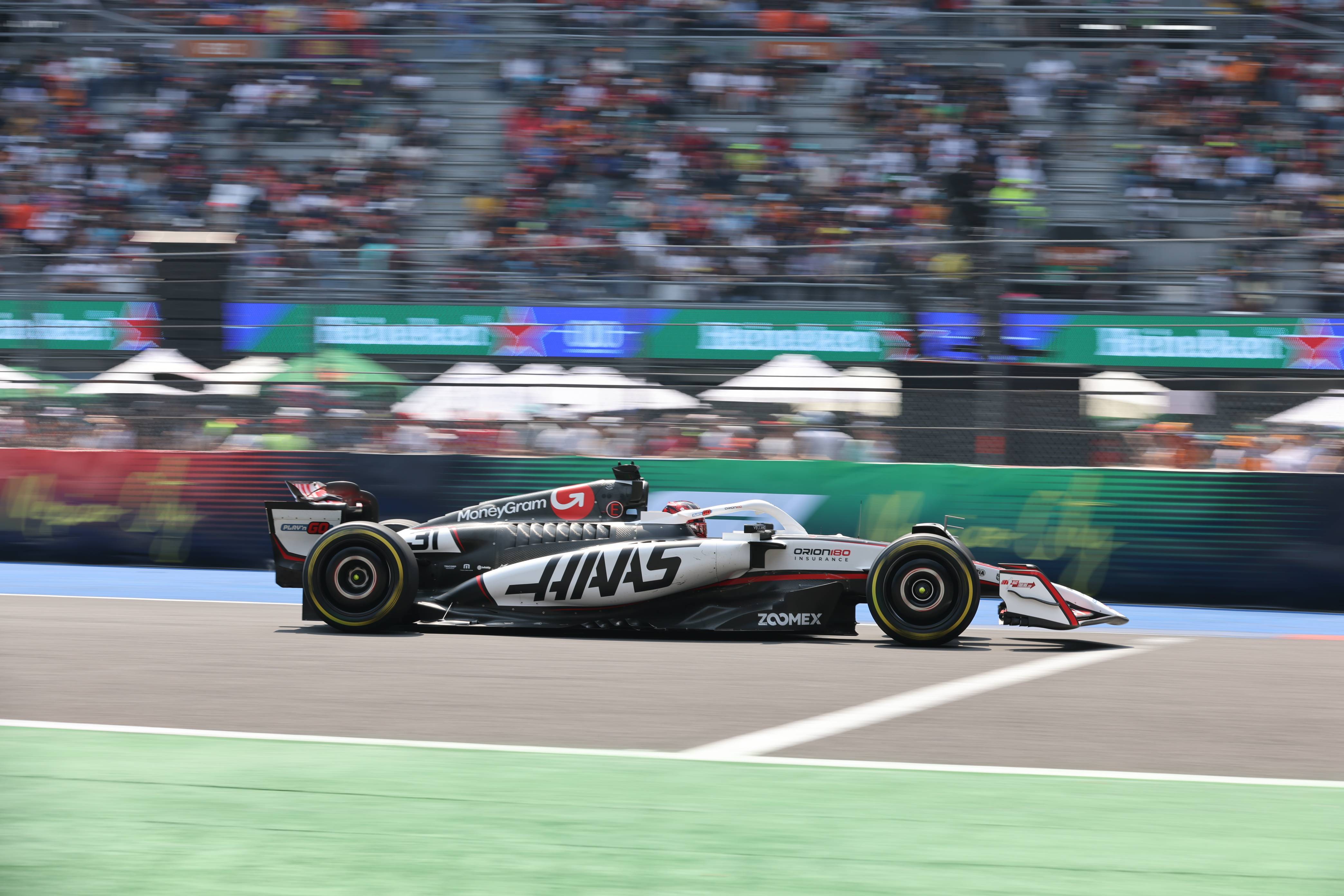 红牛二队绝杀哈斯车队，汉密尔顿关键制胜的简单介绍