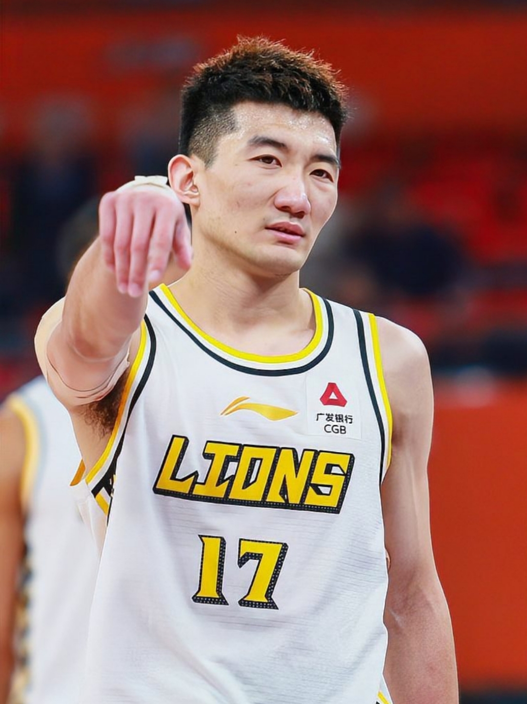 青岛队碾压广东队，孙铭徽惊艳四座的简单介绍